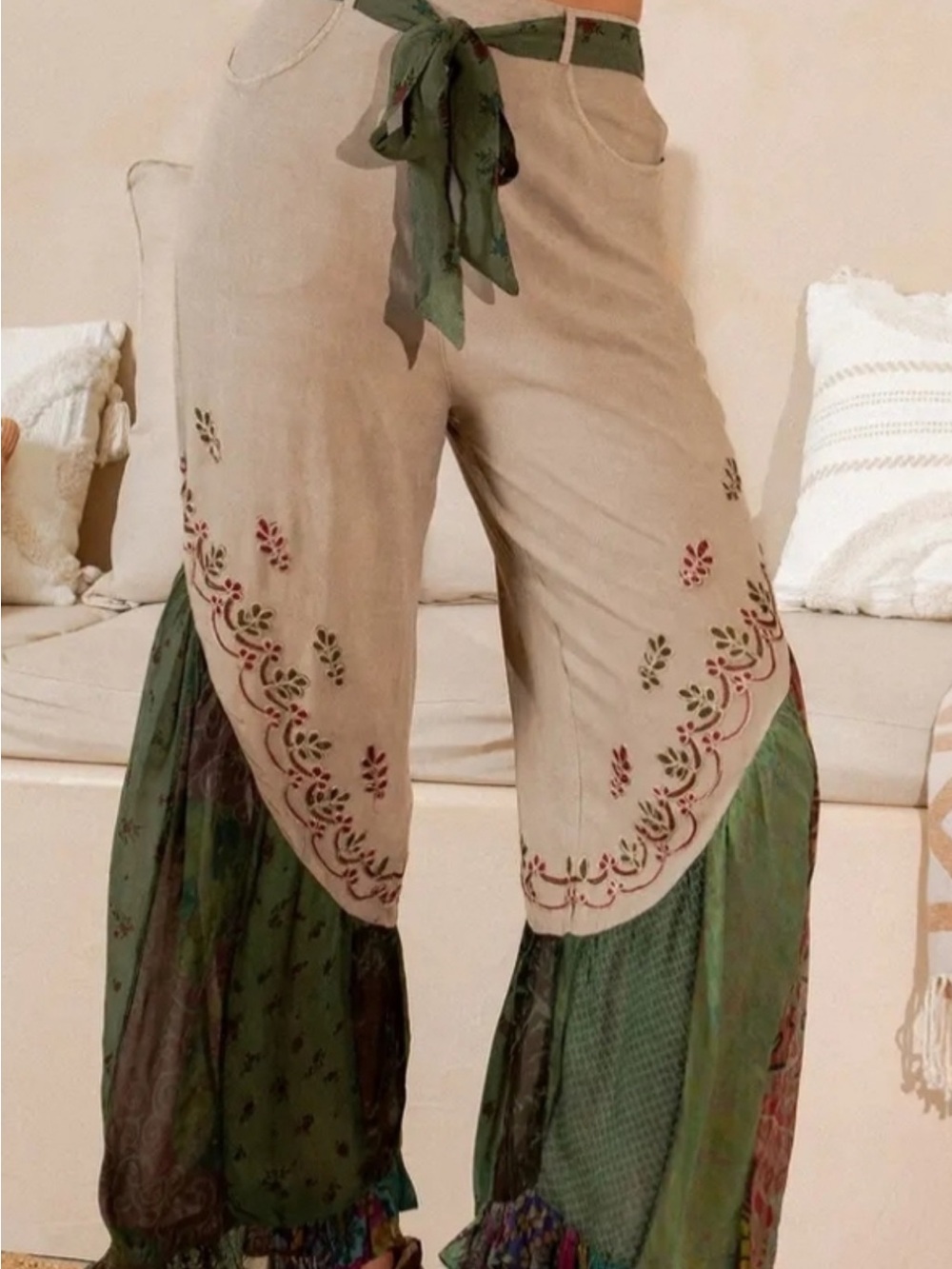 Boutique beauty khaki & grew with embroidery detail scarf belt
